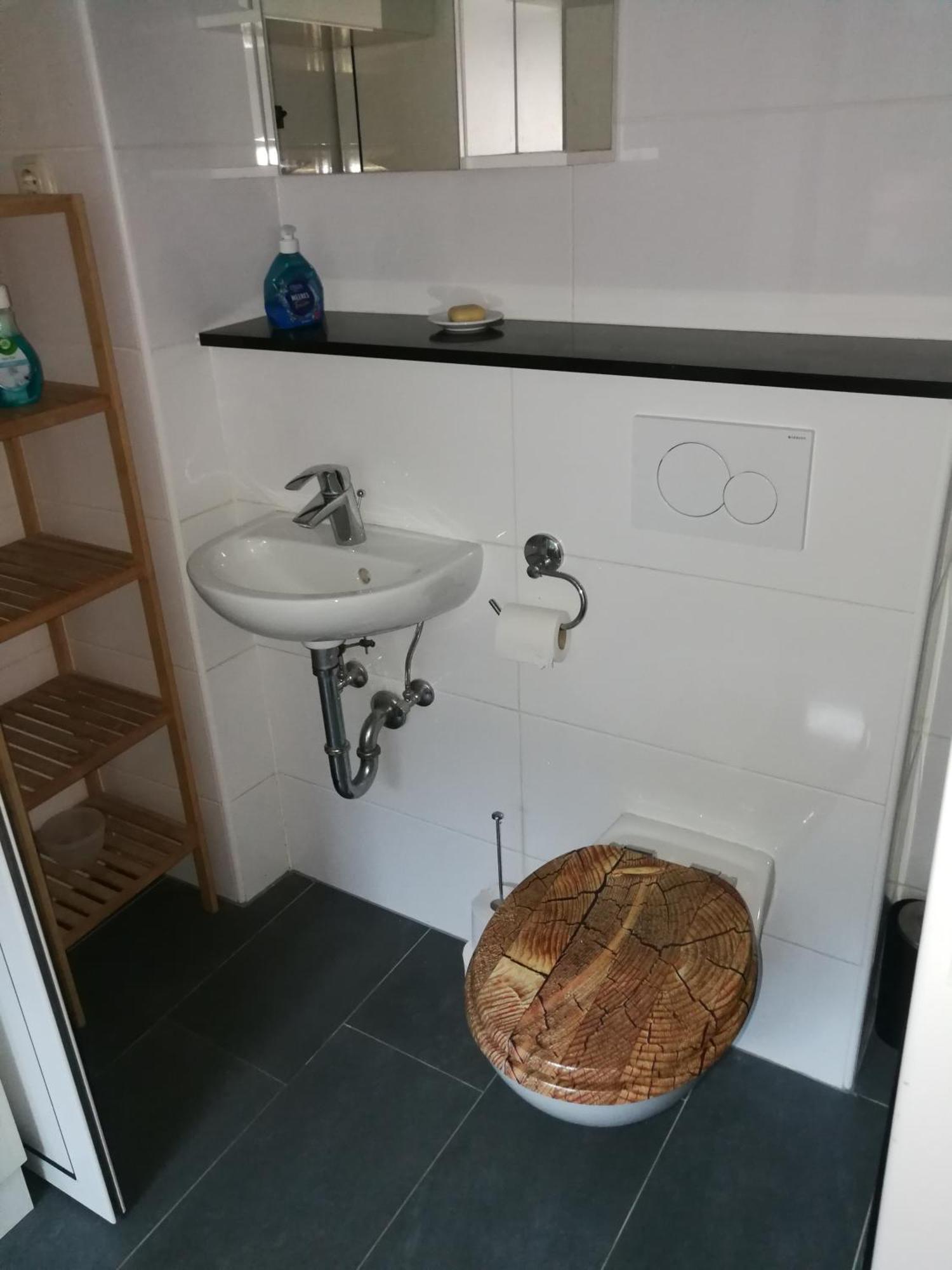 Wohlfuehloase - Zimmer, Appartment - Im Herzen Starnbergs Pokój zdjęcie