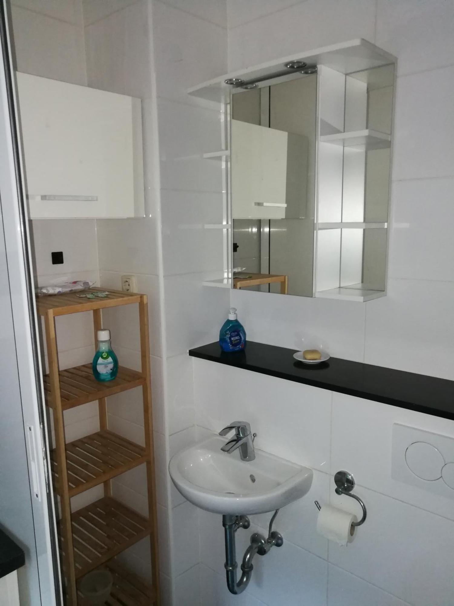 Wohlfuehloase - Zimmer, Appartment - Im Herzen Starnbergs Pokój zdjęcie