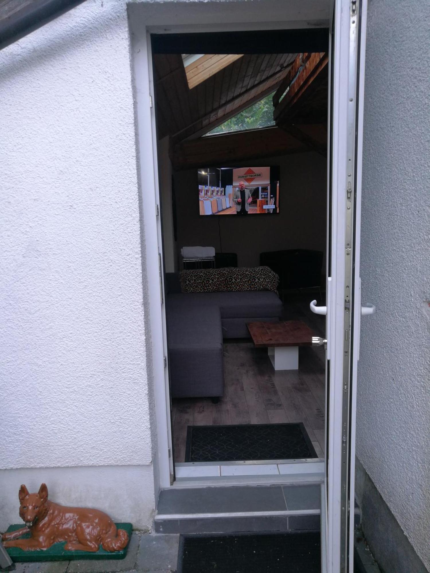 Wohlfuehloase - Zimmer, Appartment - Im Herzen Starnbergs Pokój zdjęcie