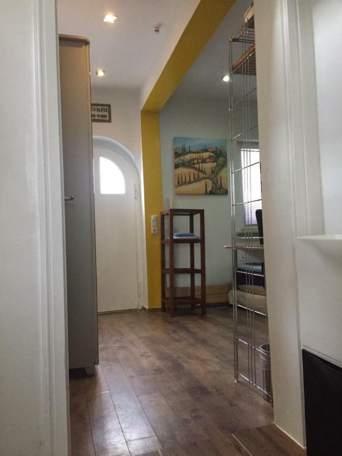Wohlfuehloase - Zimmer, Appartment - Im Herzen Starnbergs Zewnętrze zdjęcie